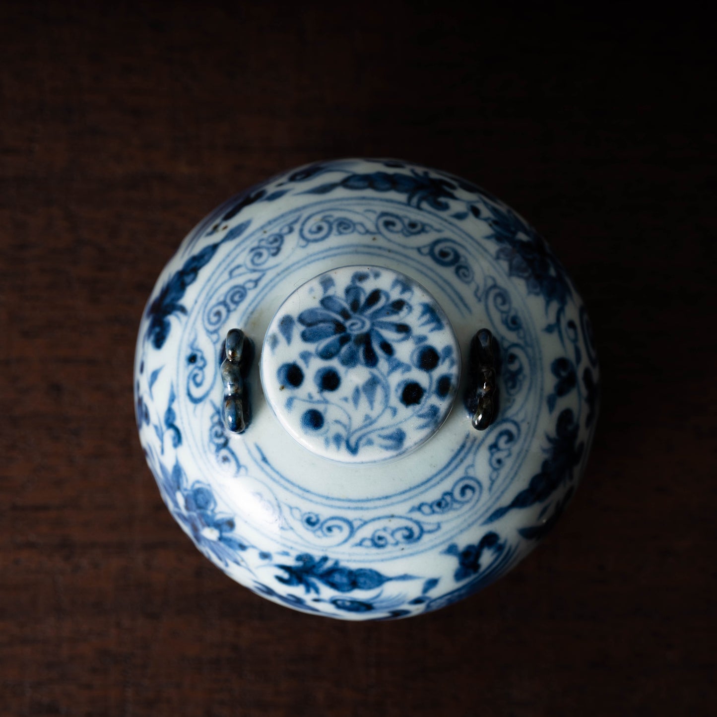 Yuan Dynasty Blue and white porcelain lidded jar