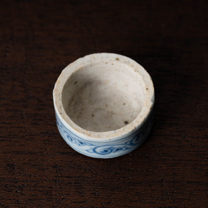 Yuan Dynasty Blue and white porcelain lidded jar