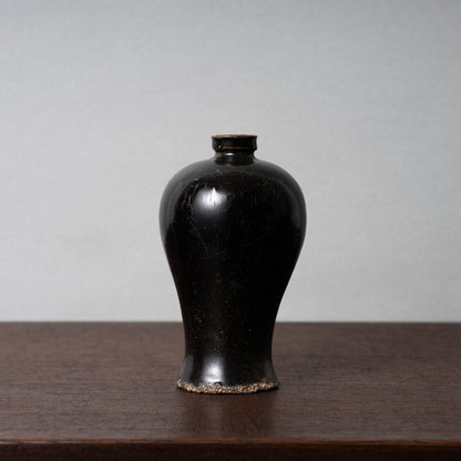 Goryeo Black Glazed Meiping Vase