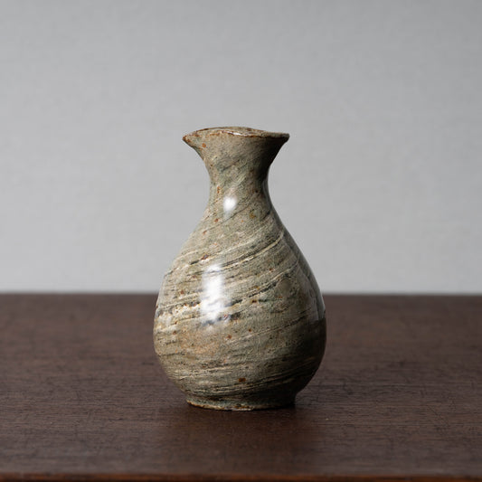 Goryeo Small Bottle with Knead Design