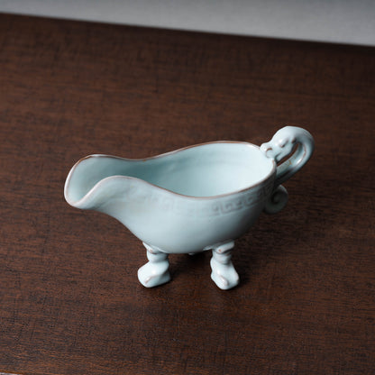 Qing Dynasty Ru ware-like celadon Ewer with Animal Foot