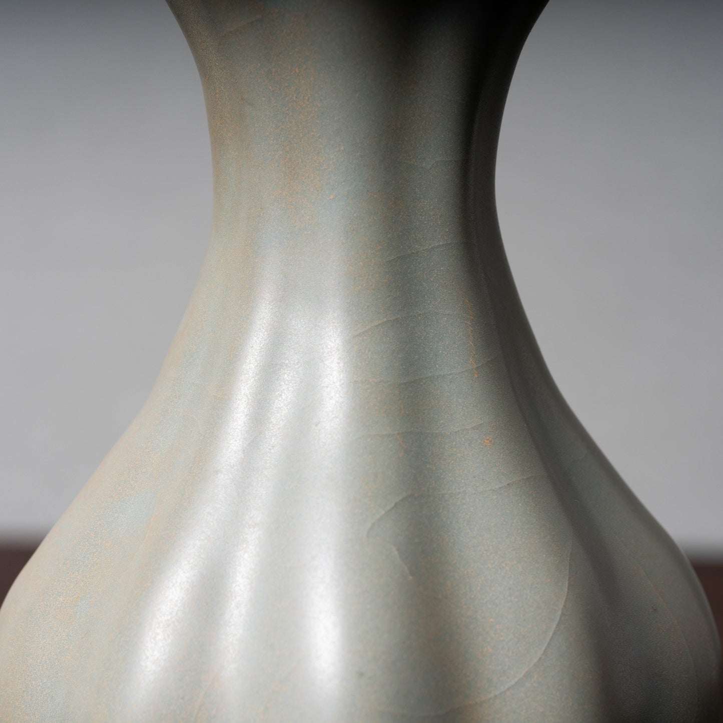 Southern Song Dynasty Longquan Celadon Vase with Gourd and Flower Design