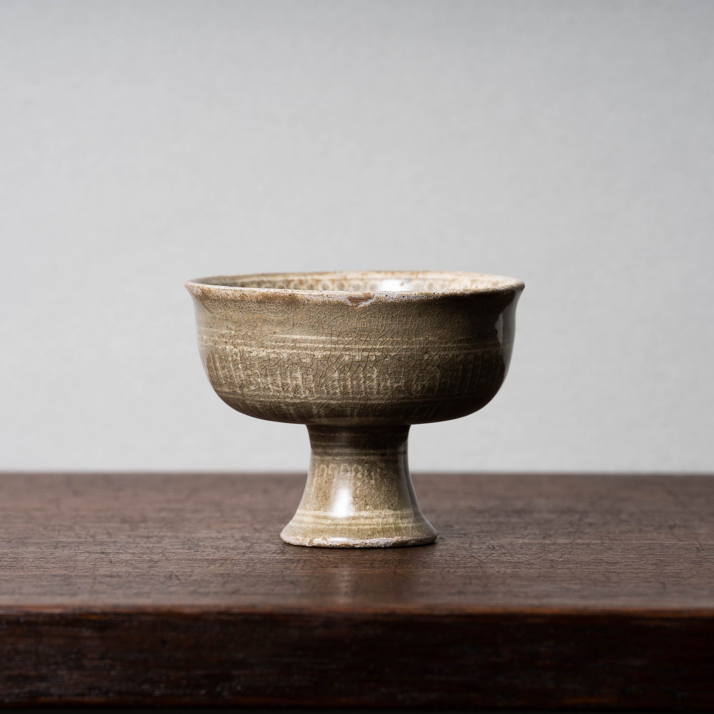 Goryeo Celadon Stem Cup with Inlaid Crane Design