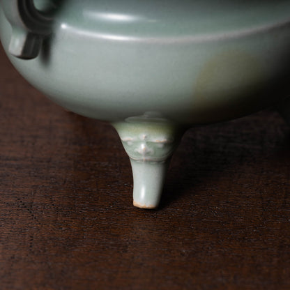 Southern Song Dynasty Longquan Celadon Censer with Animal Handle and Legs