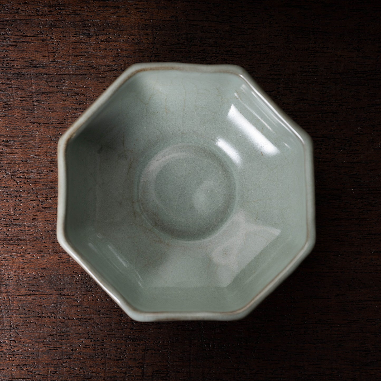 Southern Song Dynasty Celadon Teabowl with Octagonal Design