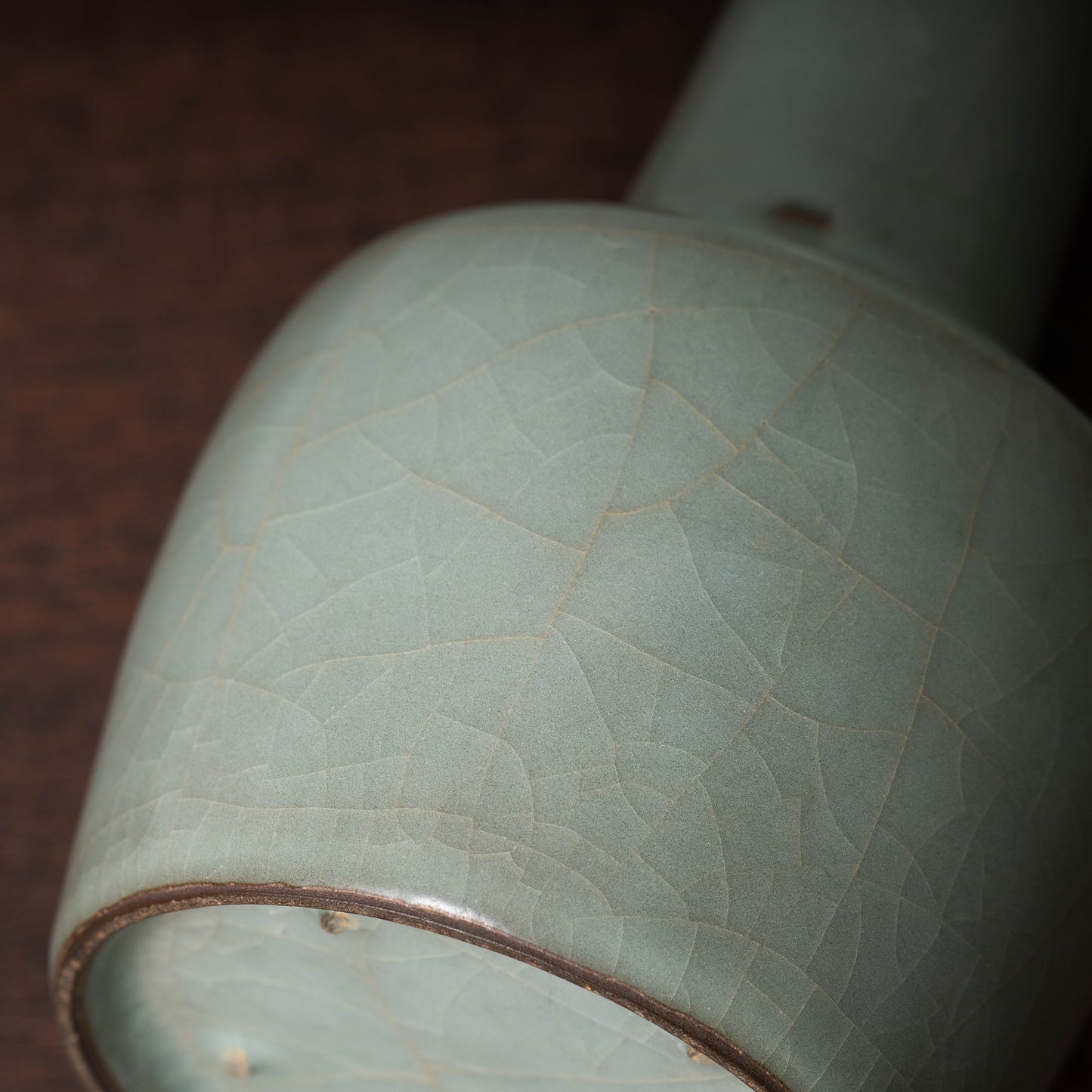 Southern Song Dynasty Guan ware Celadon Vase with Plate-like Mouth