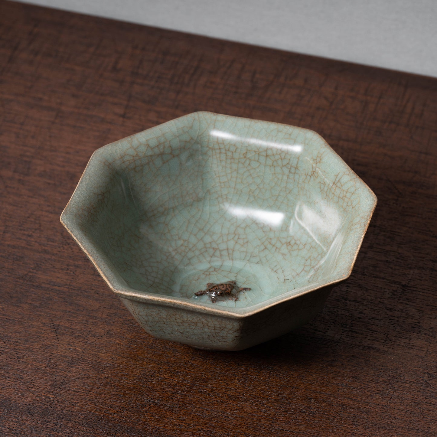 Yuan Dynasty Guan ware Celadon Teabowl with Pasted Tortoise Design