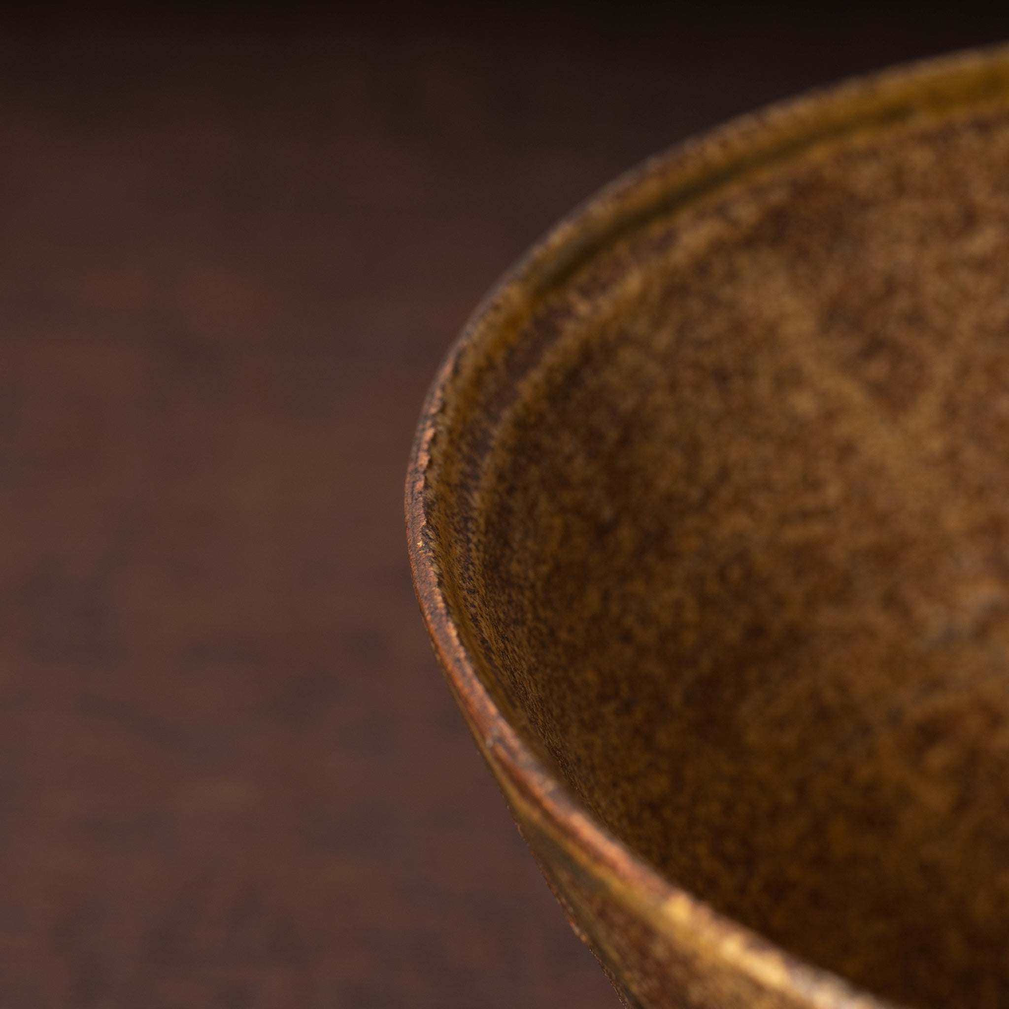 安い買う114李朝時代の肌が美しい黄伊羅保茶碗 伝世優品 仏像